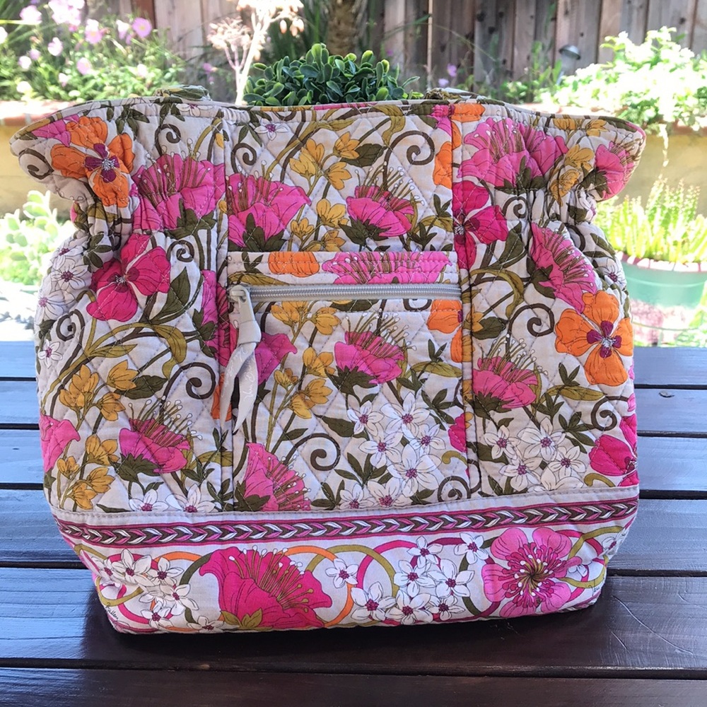 HP🎉/Vera Bradley Tea Garden Laura Tote